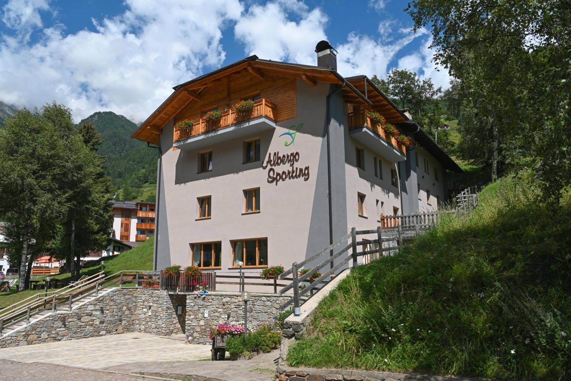 Albergo Sporting Peio Fonti Eksteriør bilde