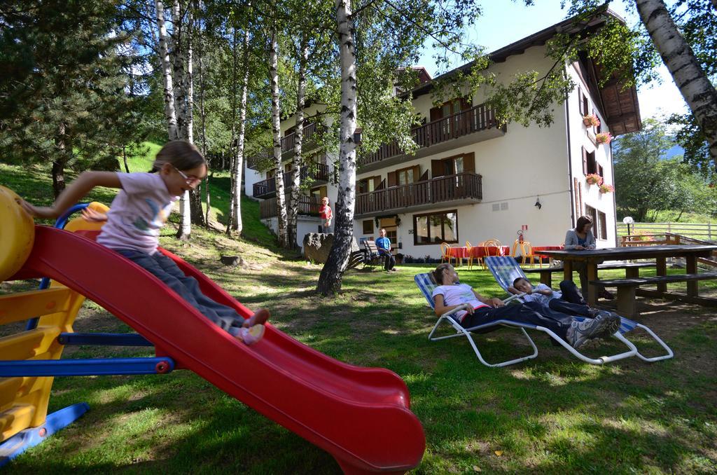 Albergo Sporting Peio Fonti Eksteriør bilde
